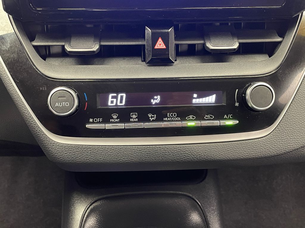 2023 Toyota Corolla LE 26