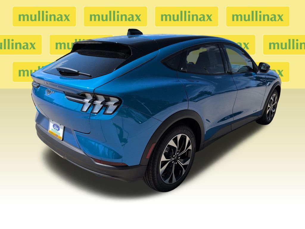 New 2026 Blue Ford Select image 3