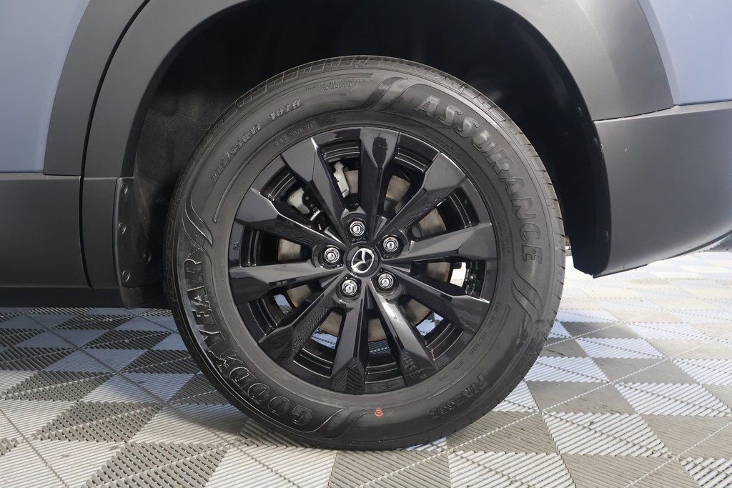 2025 Mazda CX-50  10