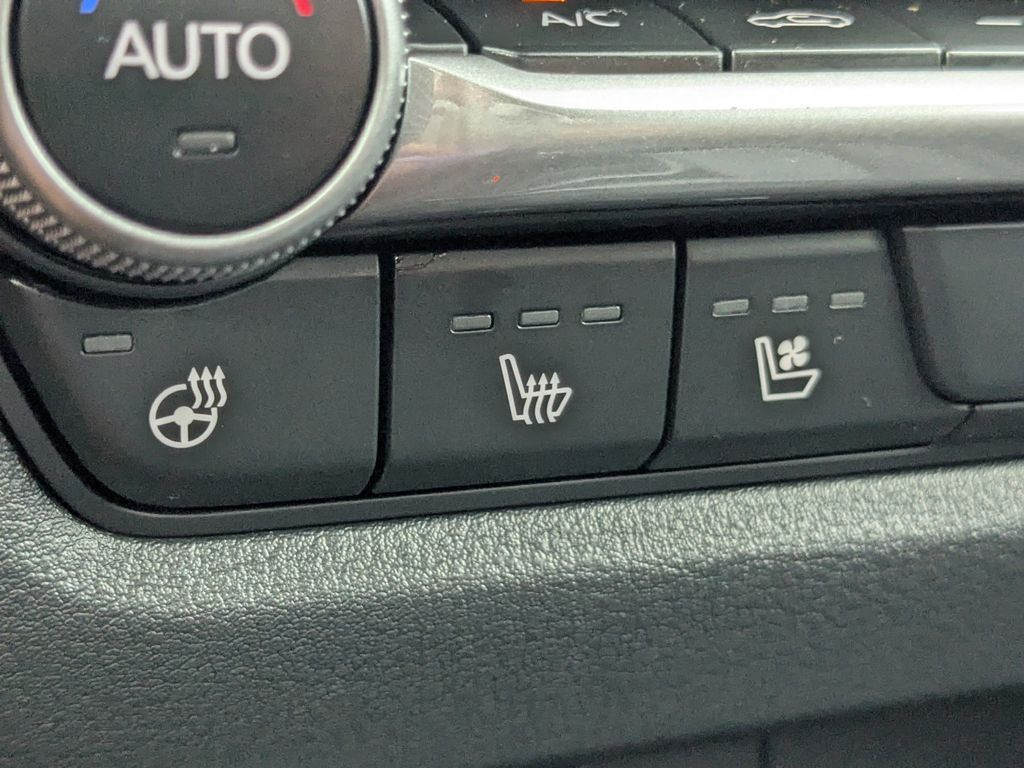 2025 Mazda CX-50 2.5 Turbo Premium Package