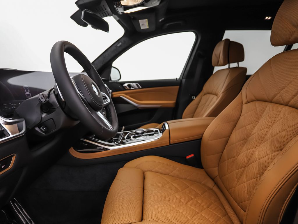 Thumbnail: 2026 BMW X7 - 11