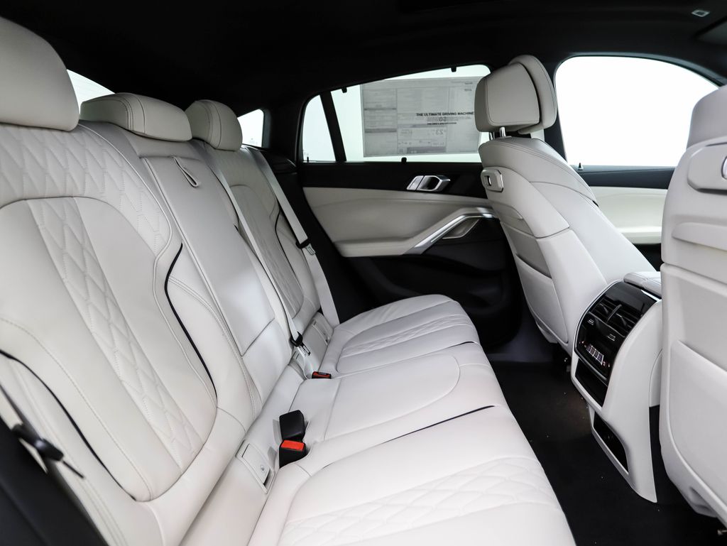 Thumbnail: 2026 BMW X6 - 24