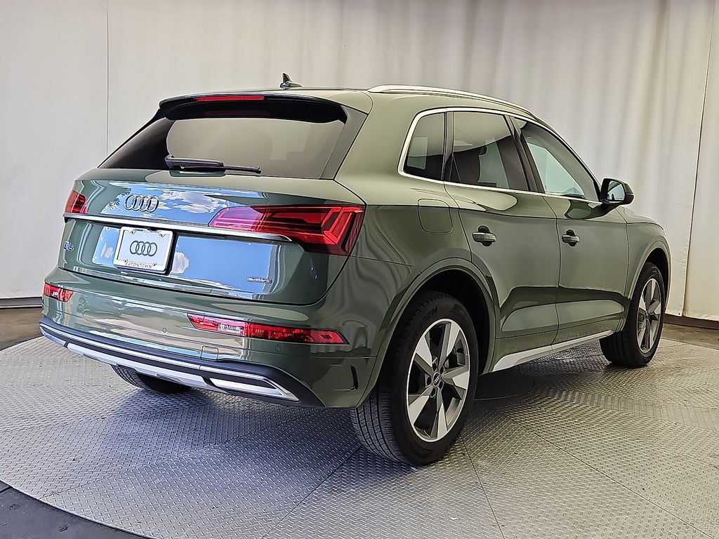 Thumbnail: 2023 Audi Q5 - 5