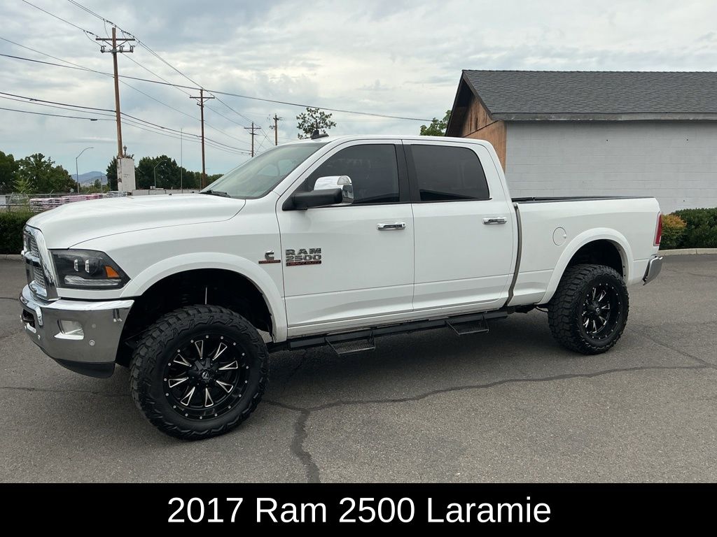 Bright White Clearcoat 2017 RAM 2500 Pickup Truck Four-Wheel Drive 6-Speed Automatic