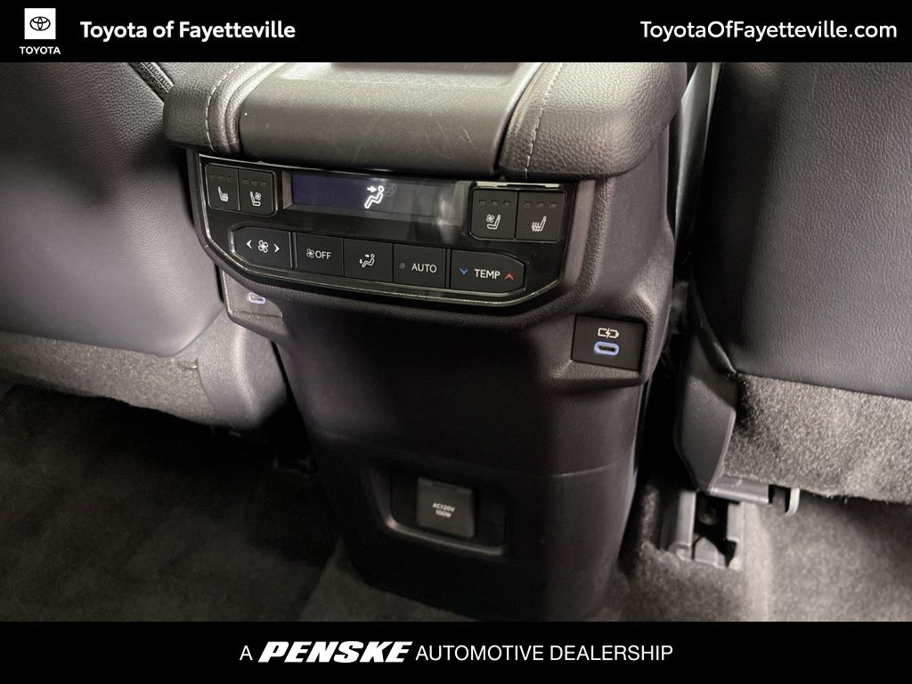2024 Toyota Grand Highlander Platinum 10