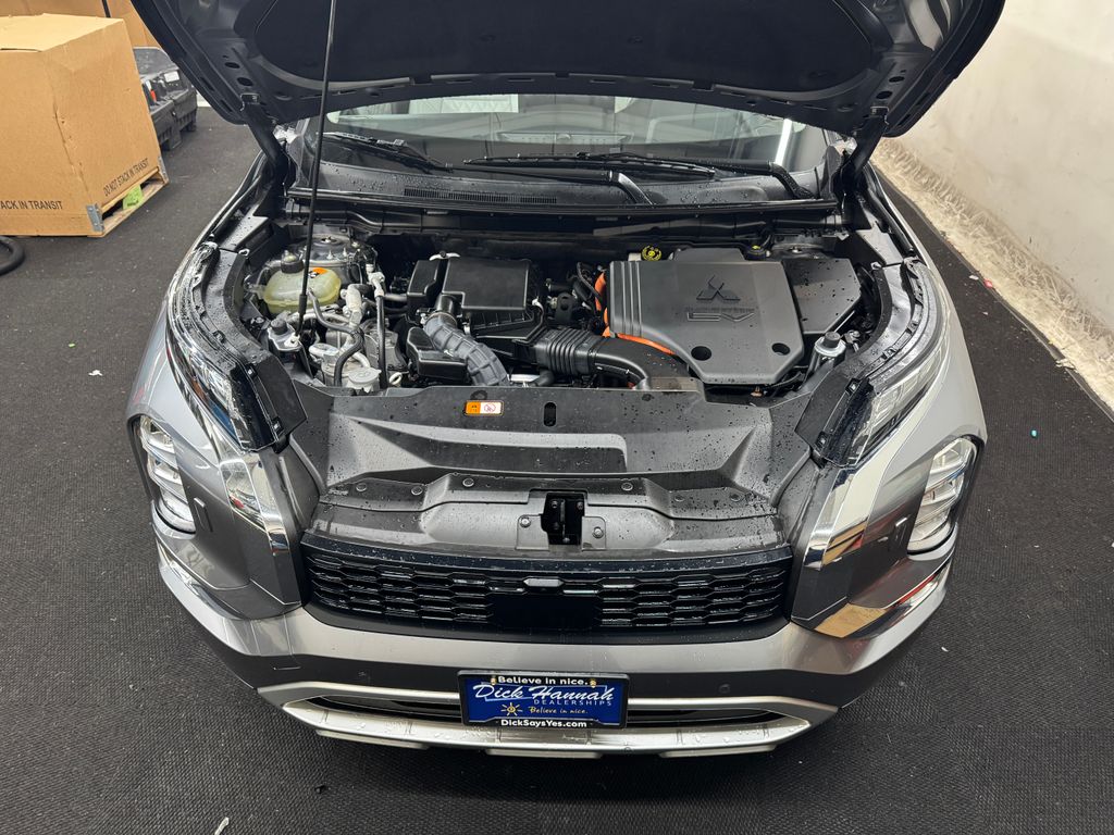 2023 Mitsubishi Outlander PHEV SEL