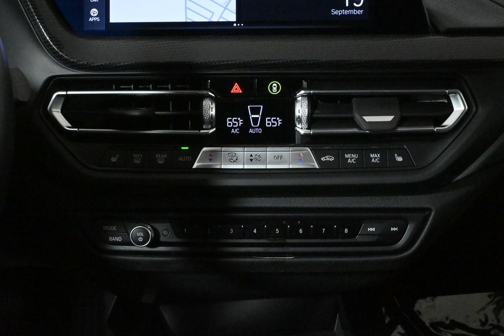 Thumbnail: 2024 BMW 2 Series - 23