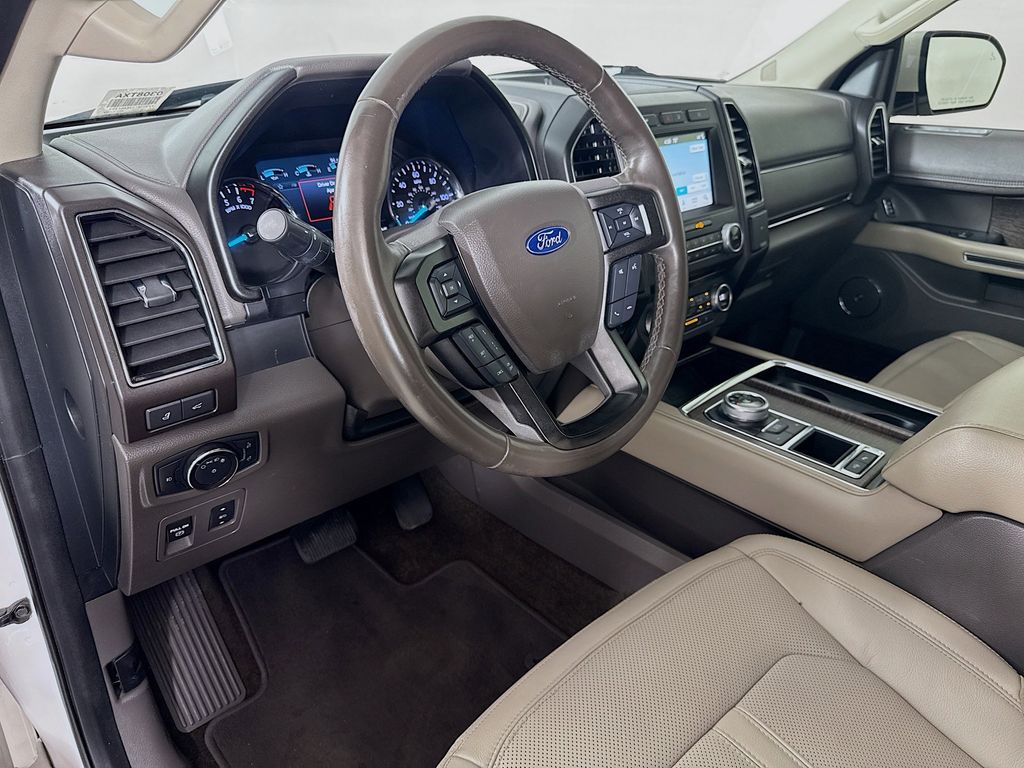 Thumbnail: 2018 Ford Expedition - 9