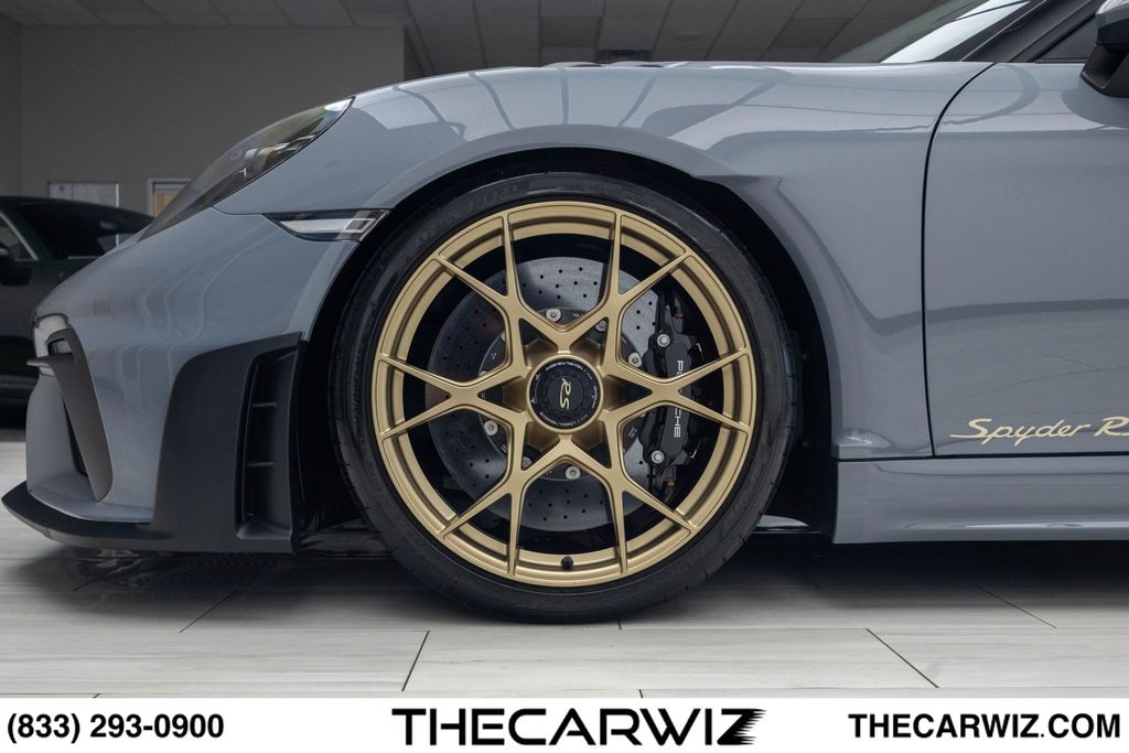 2024 Porsche 718 Spyder RS - Photo 10