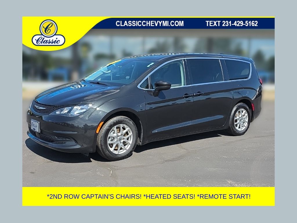 2023 Chrysler Voyager LX FWD