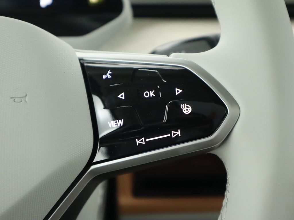 Thumbnail: 2025 Volkswagen ID.Buzz - 12