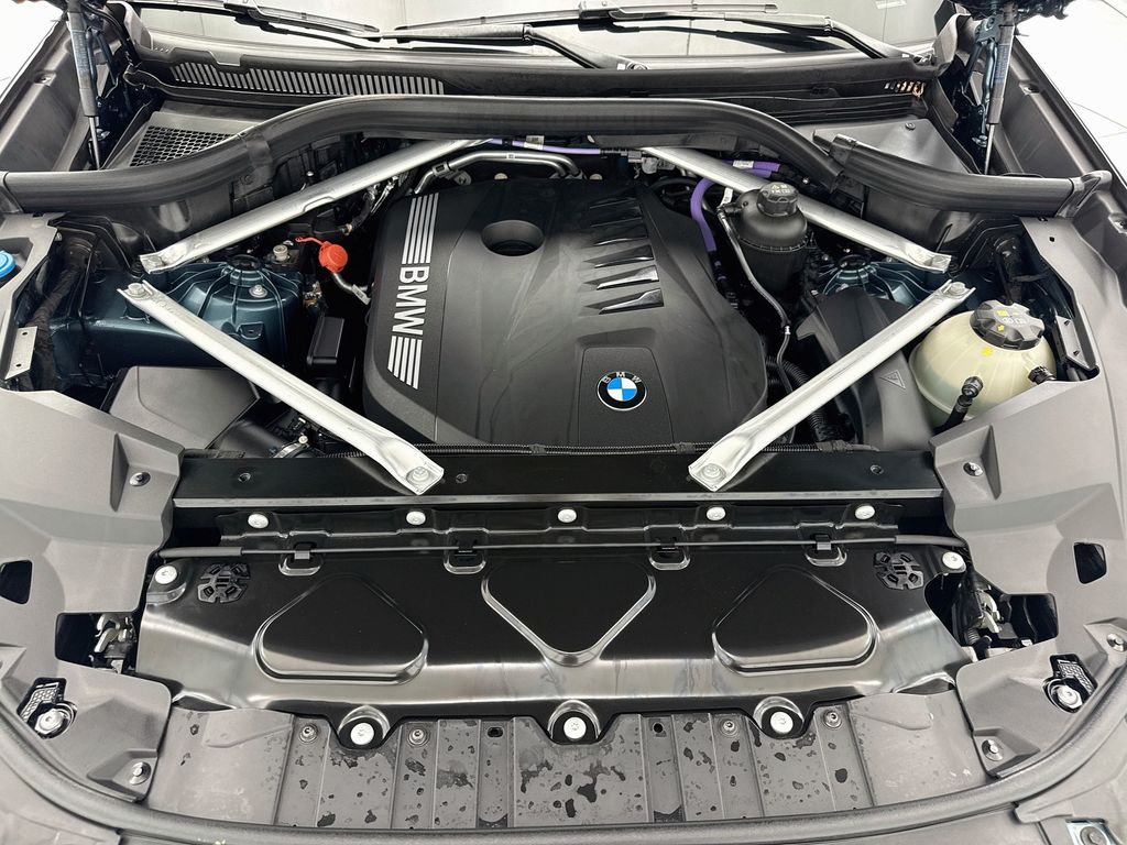 Thumbnail: 2026 BMW X5 - 28