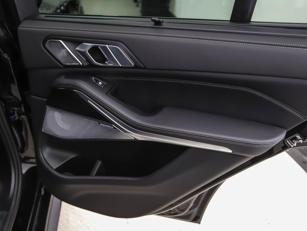 Thumbnail: 2026 BMW X5 - 24