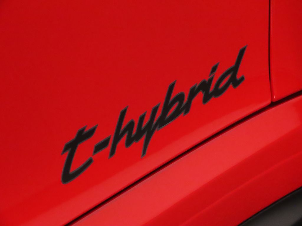 Thumbnail: 2026 Porsche 911 - 13