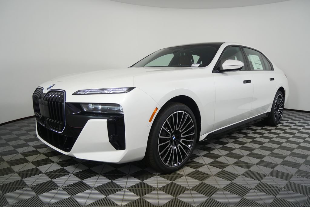 Thumbnail: 2026 BMW i7 - 7
