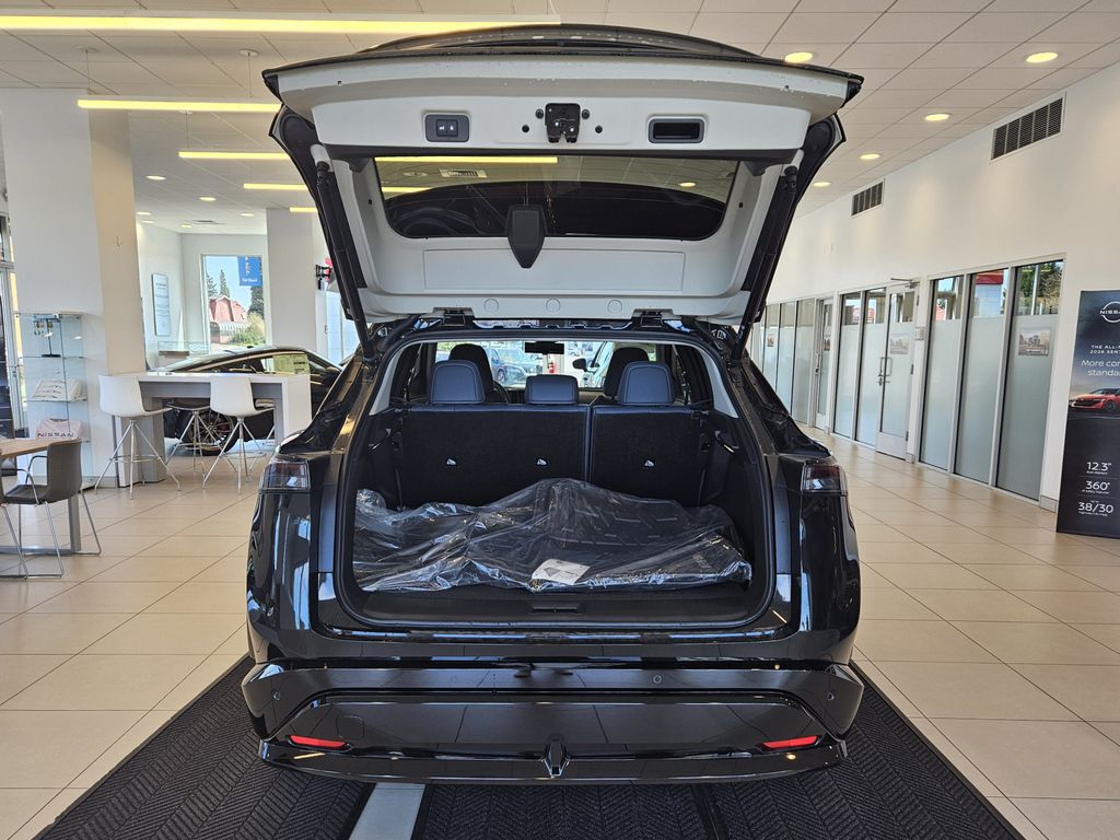 2025 Nissan Ariya PLATINUM+ e-4ORCE