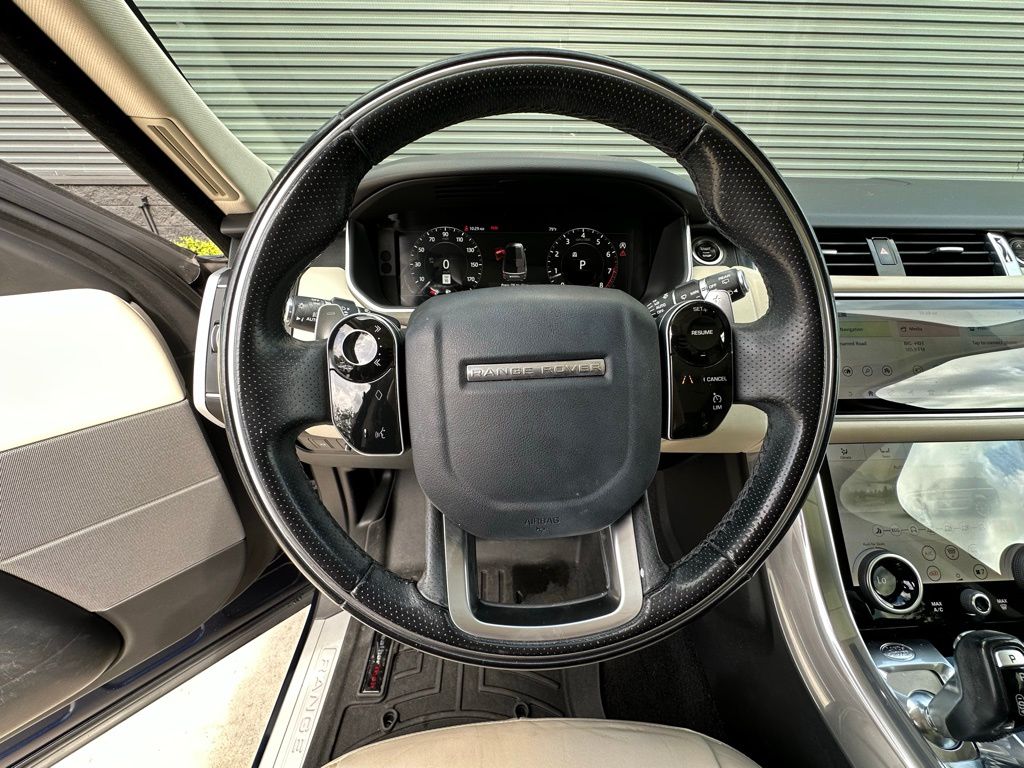 Thumbnail: 2022 Land Rover Range Rover Sport - 15