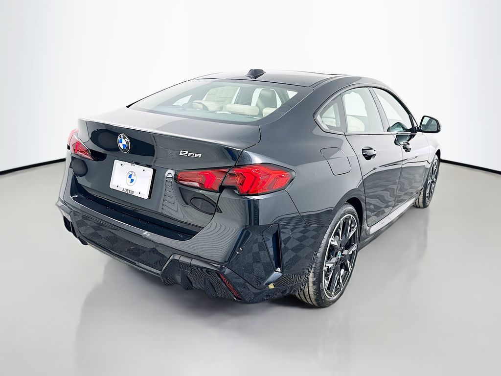 Thumbnail: 2026 BMW 2 Series - 5