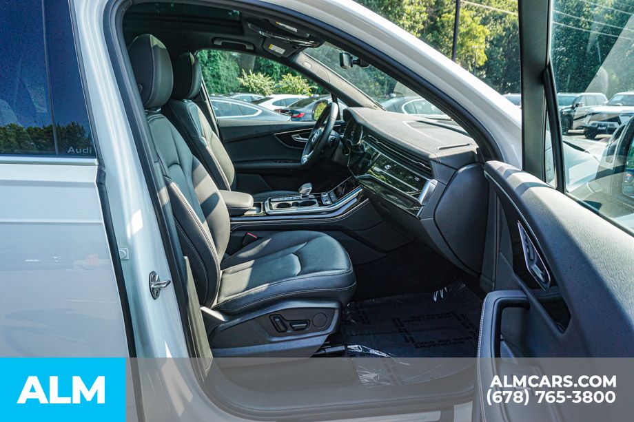 2025 Audi Q7 Premium Plus - Photo 25