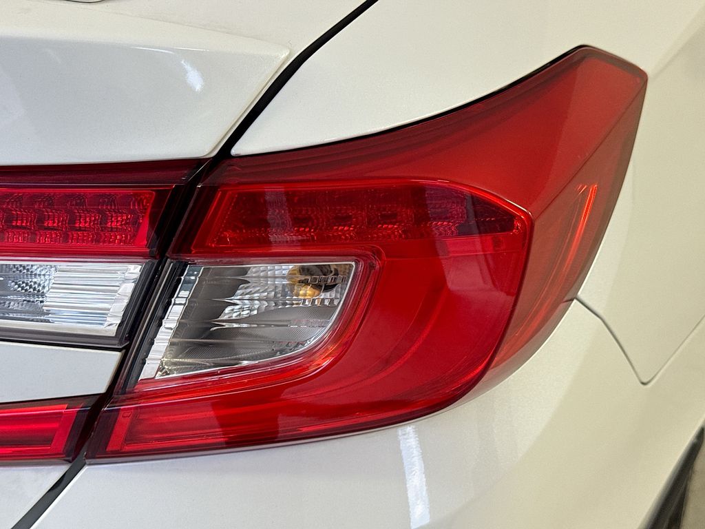 Used Car 2019 Honda Accord  Sport 2.0t For Sale Under $25,000 In Austin, Texas