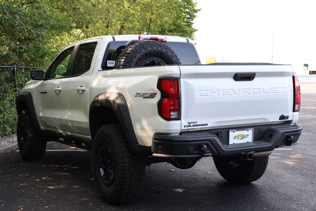 2024 Chevrolet Colorado ZR2 5