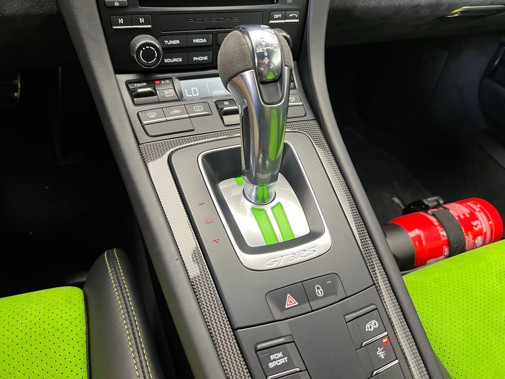 2019 Porsche 911 GT3 12