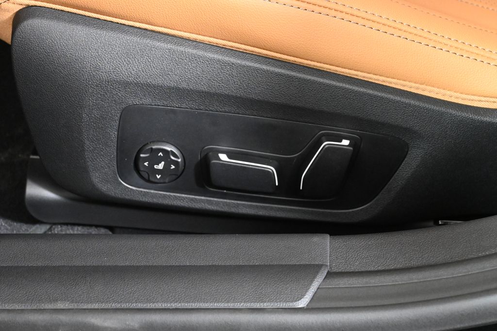 Thumbnail: 2026 BMW 4 Series - 27