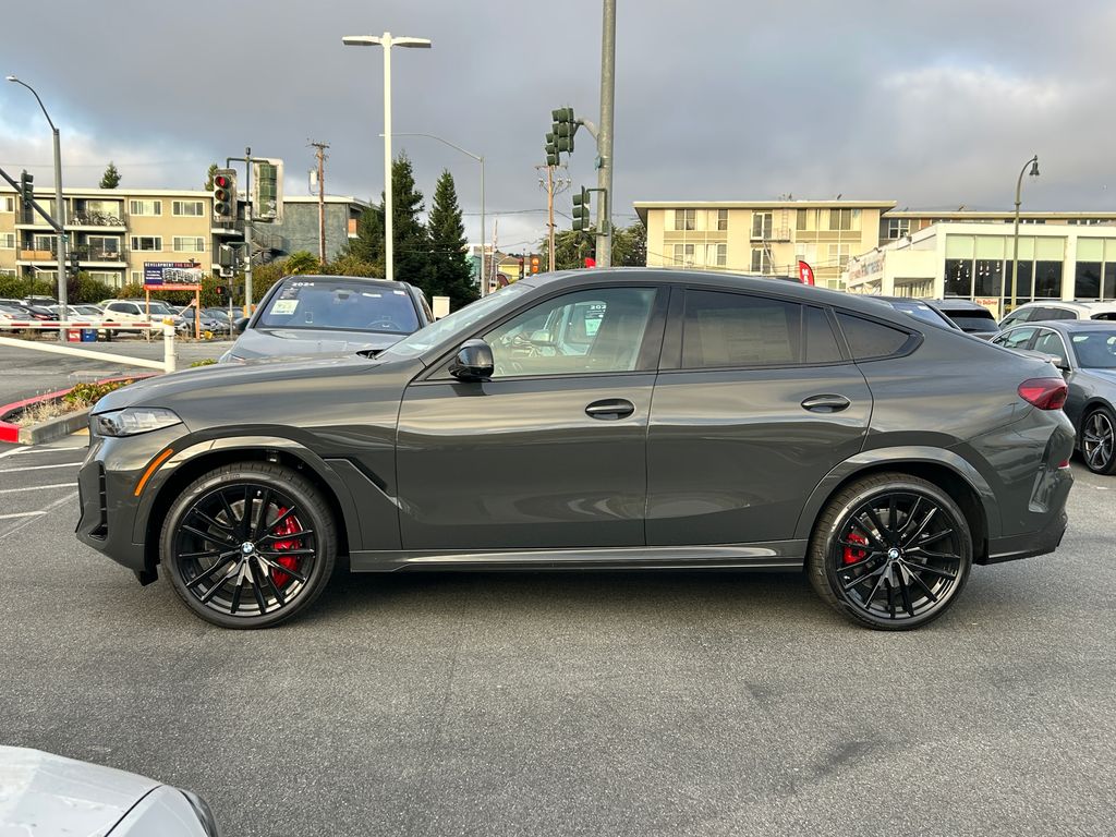 Thumbnail: 2027 BMW X6 - 2