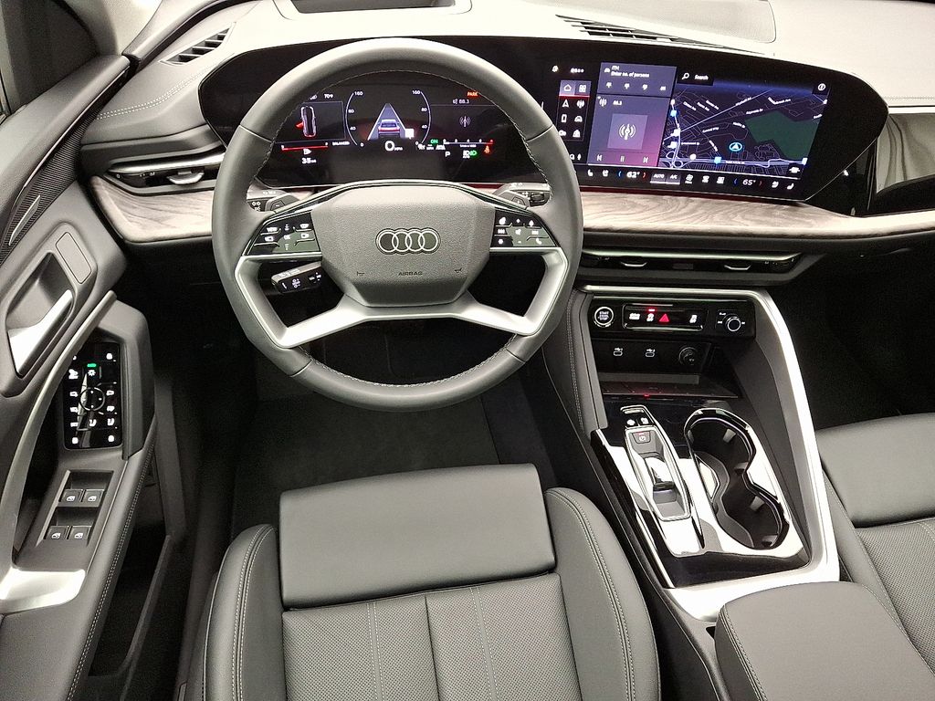 Thumbnail: 2025 Audi Q5 - 7