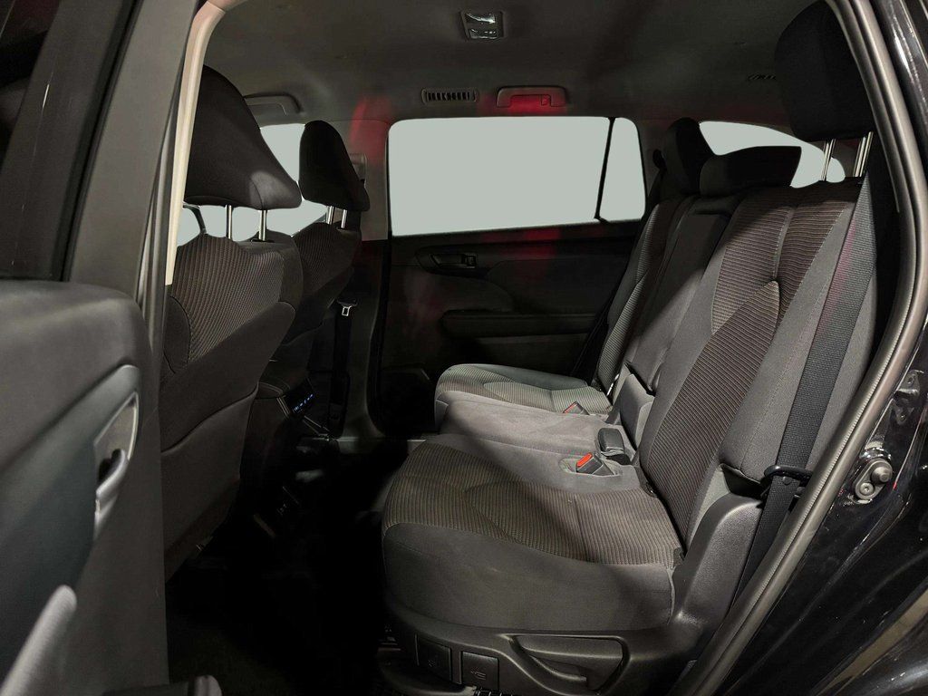 Used 2021 Midnight Black Metallic Toyota LE image 23