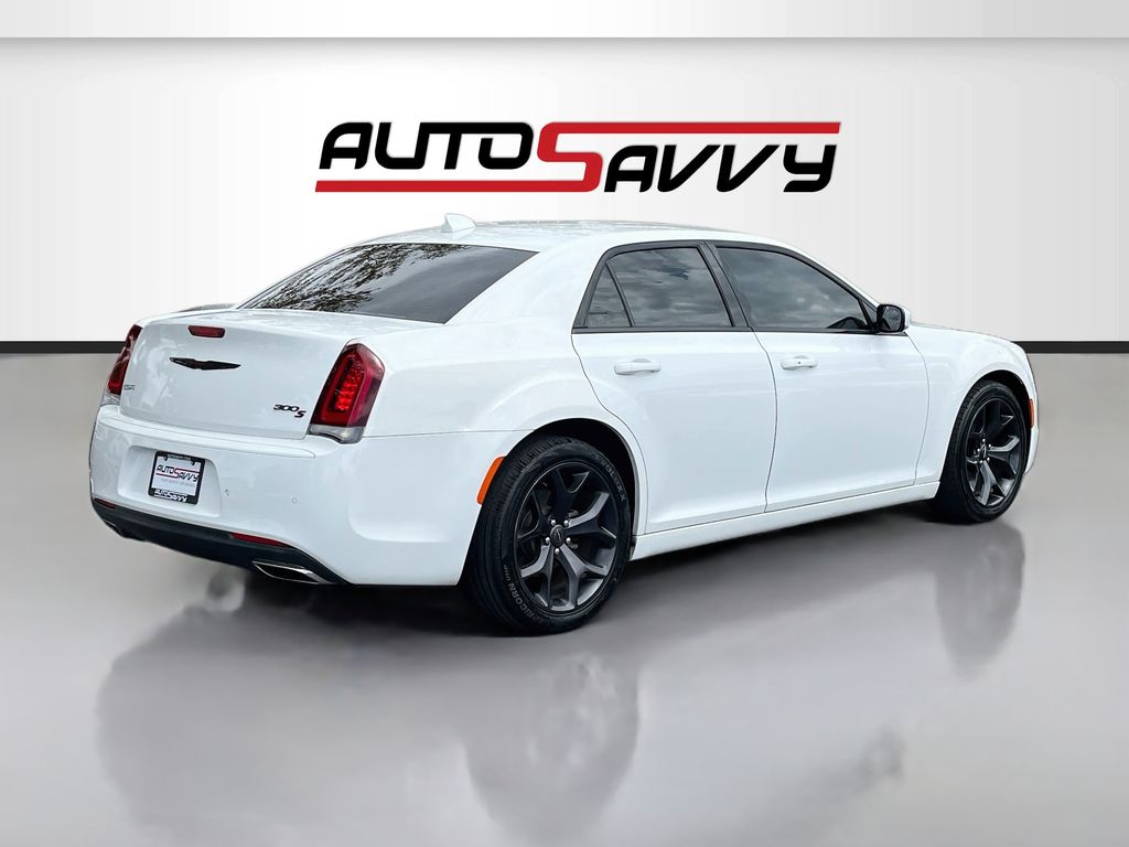 Used 2021 White Chrysler S image 7
