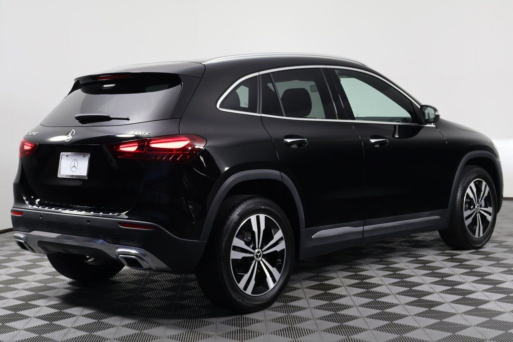 Thumbnail: 2024 Mercedes-Benz GLA - 4