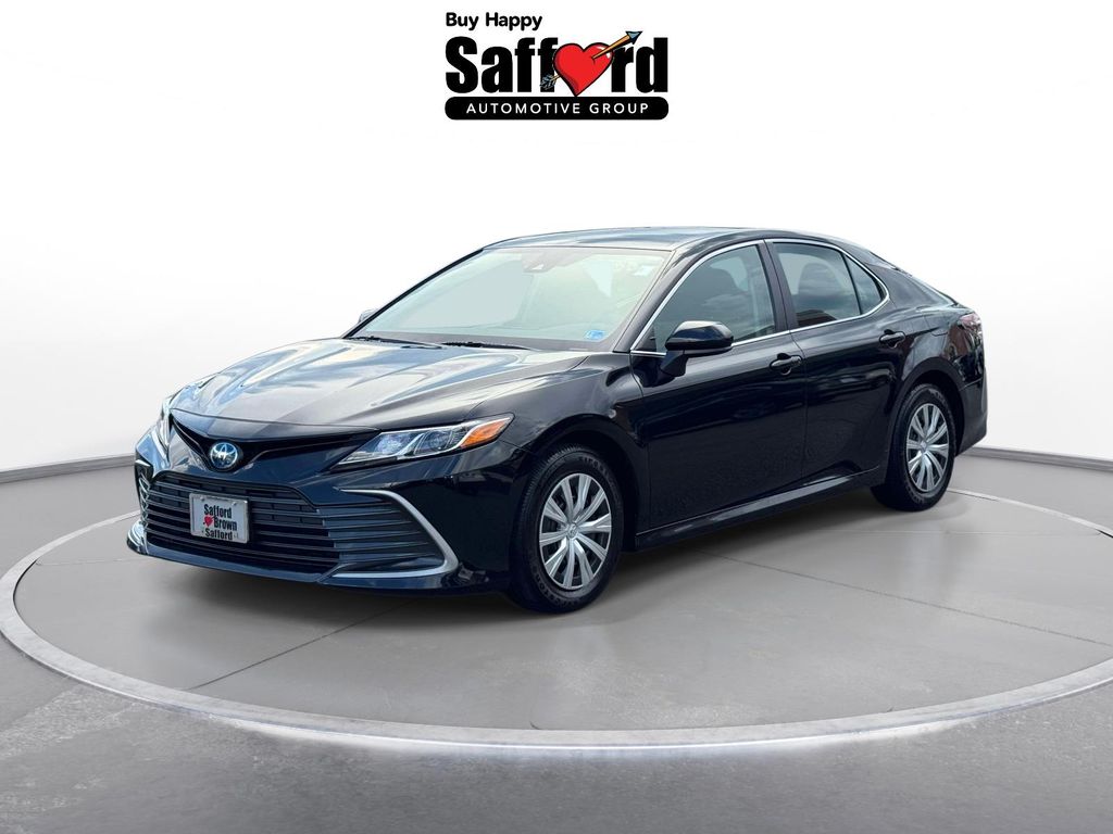 2023 Toyota Camry Hybrid LE