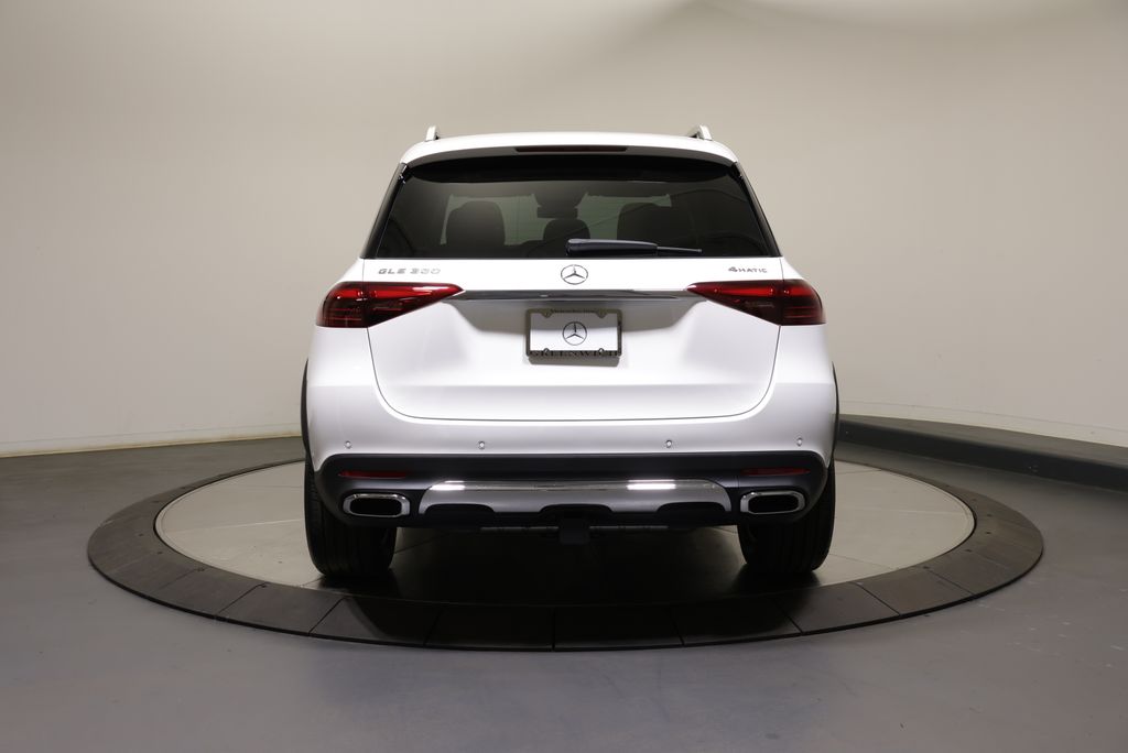 Thumbnail: 2026 Mercedes-Benz GLE - 6