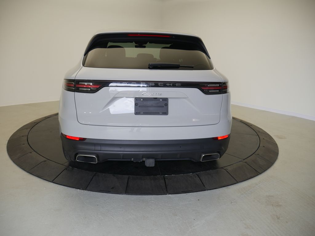 Thumbnail: 2023 Porsche Cayenne - 6