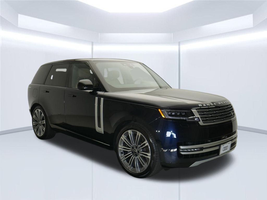 Thumbnail: 2025 Land Rover Range Rover - 10