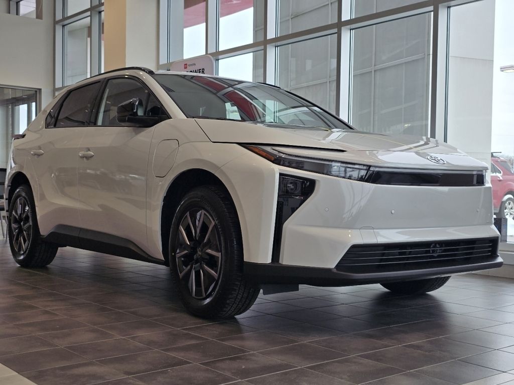 New 2026  Toyota XLE image 2