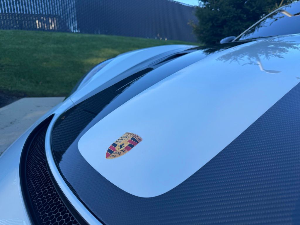 2024 Porsche 718 Cayman GT4 RS 9