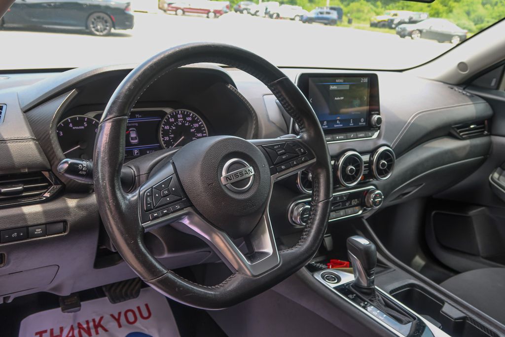 2023 Nissan Sentra SV Xtronic CVT