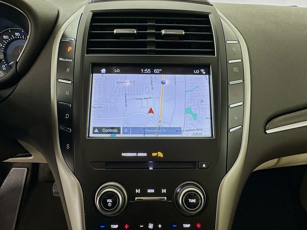 Thumbnail: 2019 Lincoln MKC - 13