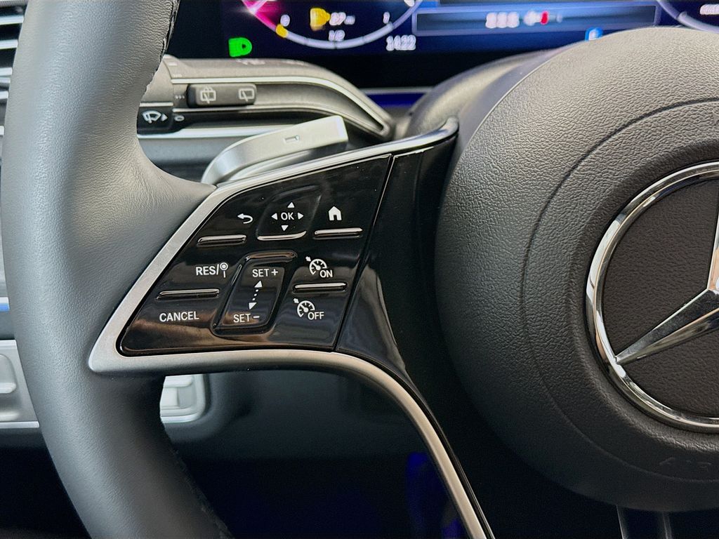 Thumbnail: 2026 Mercedes-Benz GLE - 11