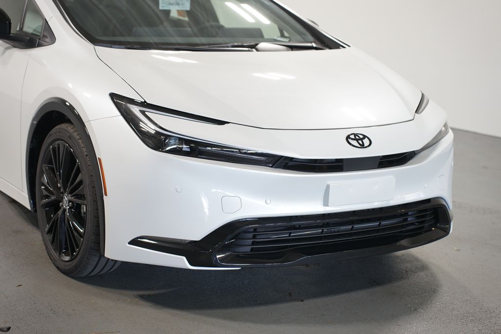 Thumbnail: 2026 Toyota Prius - 4