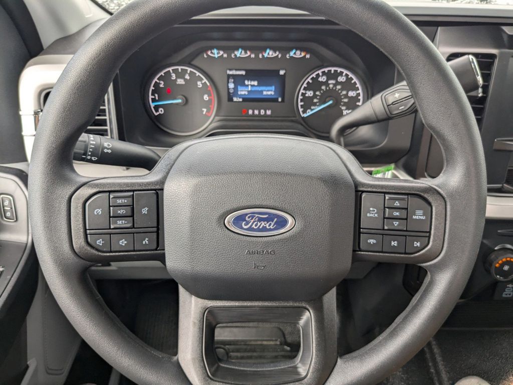 2025 Ford F-250 Super Duty XL
