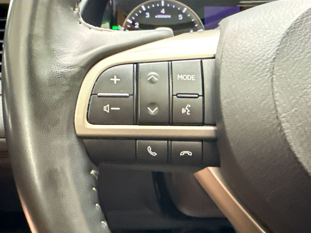 Thumbnail: 2021 Lexus RX - 11