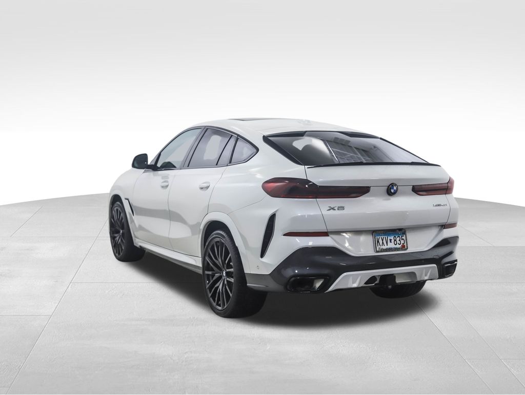 Thumbnail: 2024 BMW X6 - 3