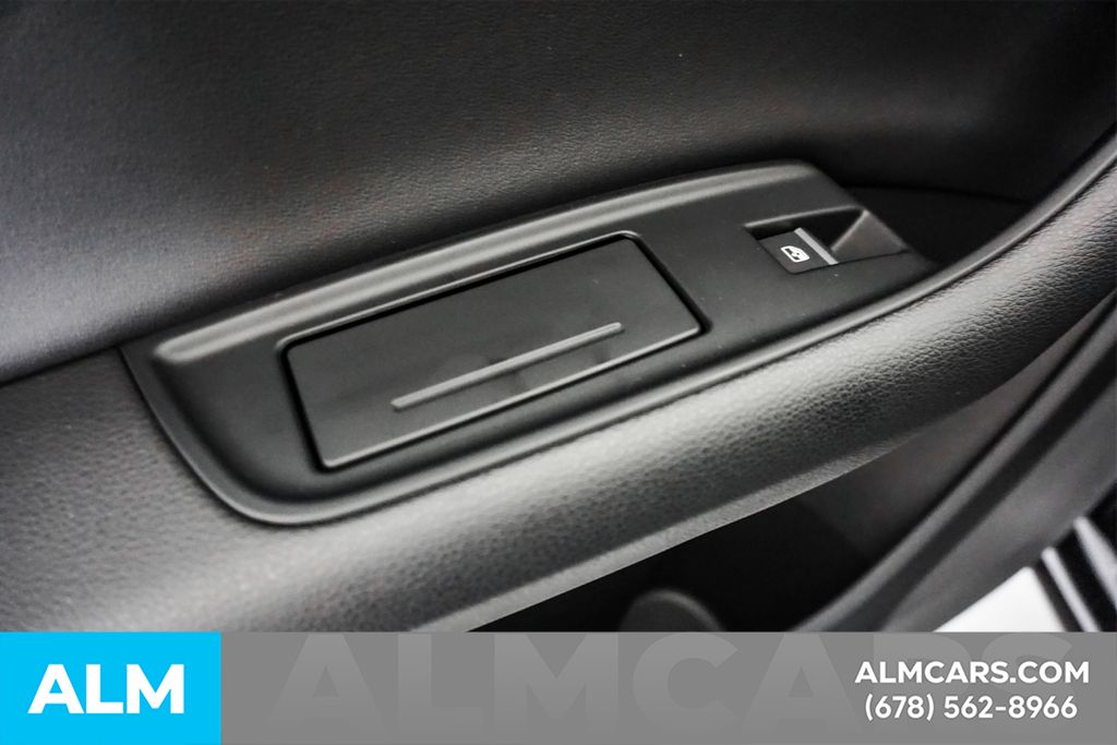 Used 2025 Black Audi 55 Premium image 57