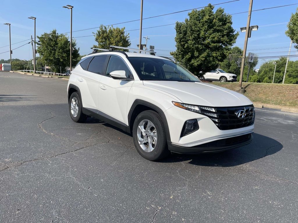 White 2023 Hyundai Tucson SUV / Crossover Front-Wheel Drive 8-Speed Automatic