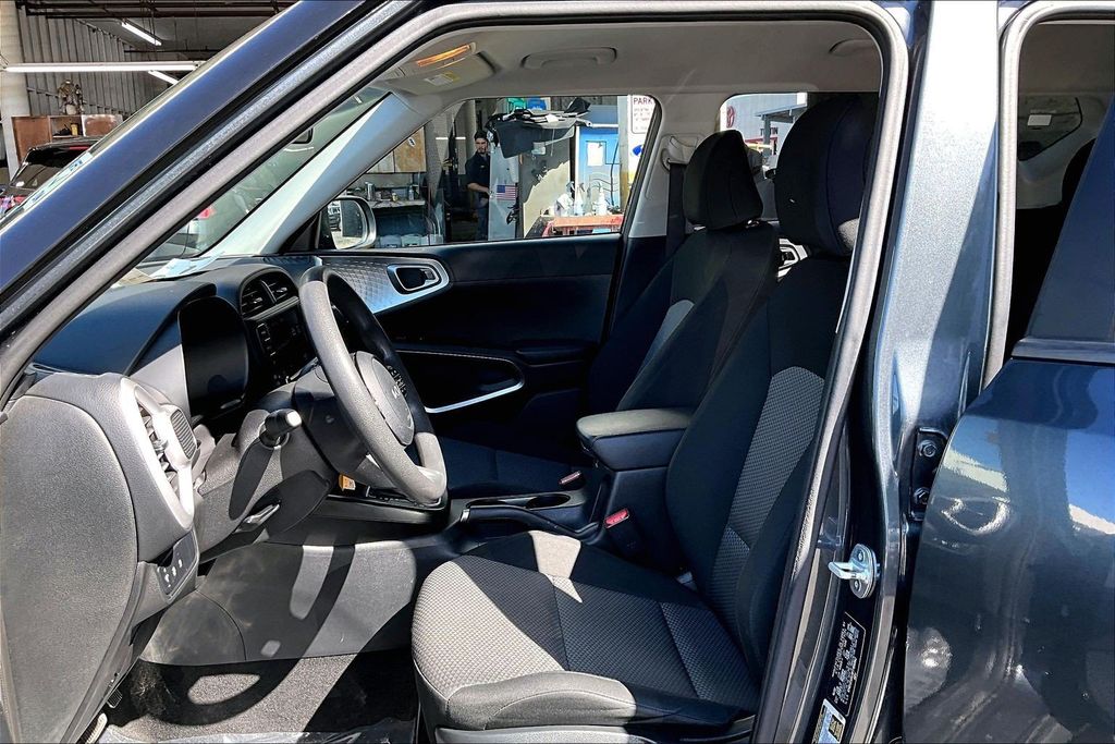 car-gallery-16