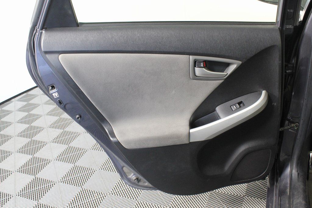 Thumbnail: 2012 Toyota Prius - 11