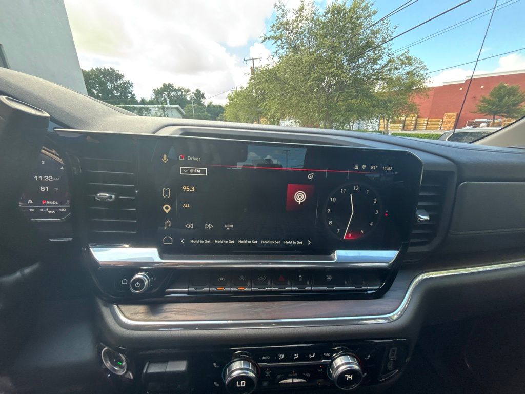 Used 2025 Silver GMC SLT image 14